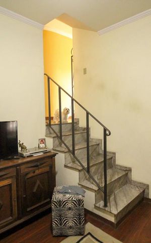 Casa à venda com 261m², 3 quartos e 4 vagasSala de TV