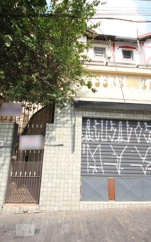 Casa à venda com 350m², 5 quartos e 1 vagaFachada