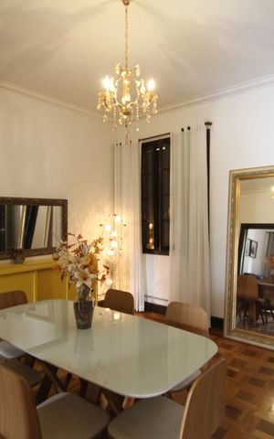 Casa à venda com 350m², 5 quartos e 1 vagaSala