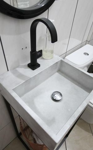 Casa à venda com 350m², 5 quartos e 1 vagaBanheiro fundos
