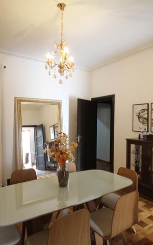 Casa à venda com 350m², 5 quartos e 1 vagaSala