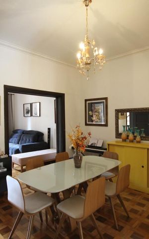Casa à venda com 350m², 5 quartos e 1 vagaSala