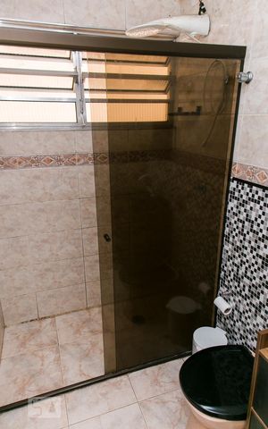 Apartamento para alugar com 57m², 2 quartos e sem vaga Apartamento para alugar com 57m², 2 quartos e sem vagaBanheiro