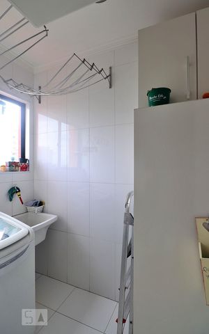 Apartamento à venda com 68m², 2 quartos e 1 vagaÁrea de Serviço