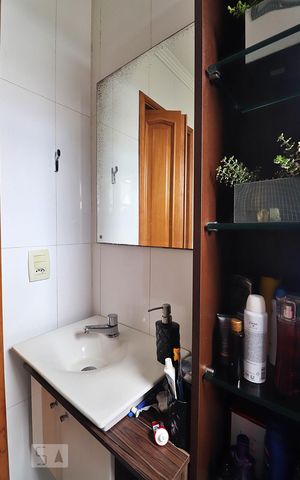 Apartamento à venda com 68m², 2 quartos e 1 vagaBanheiro da Suíte