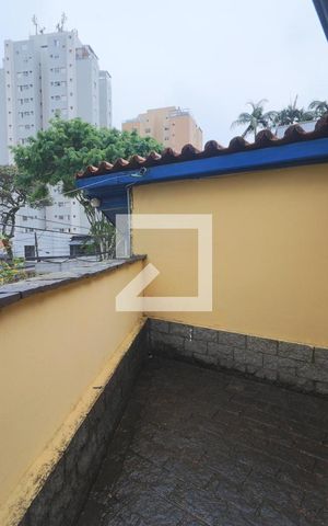 Casa à venda com 180m², 4 quartos e 2 vagasVaranda