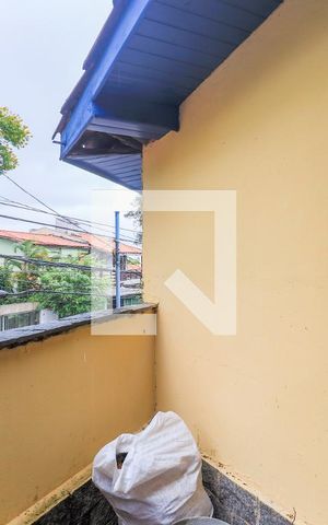 Casa à venda com 180m², 4 quartos e 2 vagas Casa à venda com 180m², 4 quartos e 2 vagasVaranda do Quarto 4
