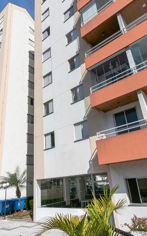 Apartamento à venda com 68m², 3 quartos e 1 vagaFachada