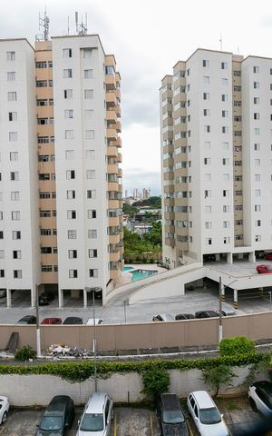 Apartamento à venda com 68m², 3 quartos e 1 vagaVaranda - Vista