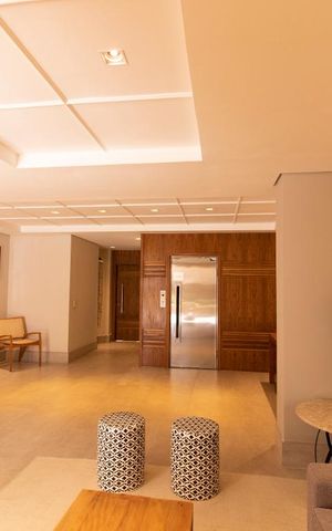 Apartamento à venda com 204m², 4 quartos e 3 vagas Apartamento à venda com 204m², 4 quartos e 3 vagasÁrea Comum - Hall dos Elevadores