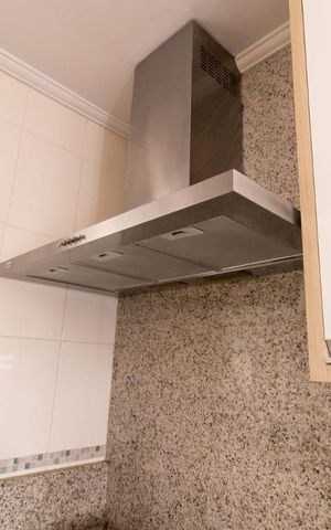 Apartamento à venda com 204m², 4 quartos e 3 vagas Apartamento à venda com 204m², 4 quartos e 3 vagasCozinha - Coifa