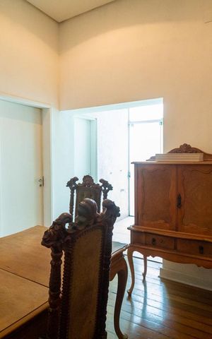 Casa para alugar com 650m², 6 quartos e 10 vagas Casa para alugar com 650m², 6 quartos e 10 vagasSala de Jantar 2