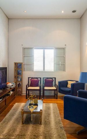 Casa para alugar com 650m², 6 quartos e 10 vagas Casa para alugar com 650m², 6 quartos e 10 vagasSala 2