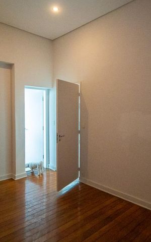 Casa para alugar com 650m², 6 quartos e 10 vagas Casa para alugar com 650m², 6 quartos e 10 vagasSuíte 5