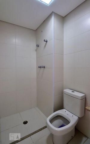 Apartamento à venda com 135m², 3 quartos e 2 vagasBanheiro da Suíte 2