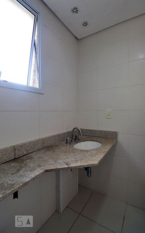 Apartamento à venda com 135m², 3 quartos e 2 vagasBanheiro da Suíte 1