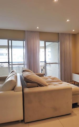 Apartamento à venda com 135m², 3 quartos e 2 vagasSala