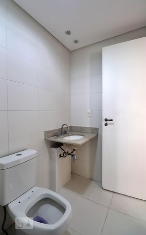 Apartamento à venda com 135m², 3 quartos e 2 vagasBanheiro da Suíte 2