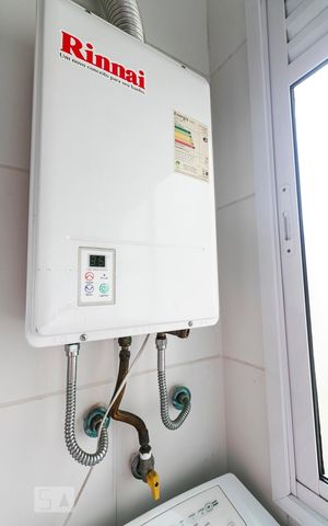 Apartamento à venda com 65m², 3 quartos e 1 vagaÁrea de Serviço - Aquecedor