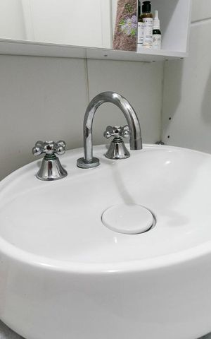 Apartamento à venda com 65m², 3 quartos e 1 vagaBanheiro da Suíte - Pia