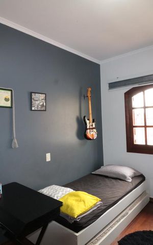 Casa à venda com 240m², 3 quartos e 2 vagasQuarto 1