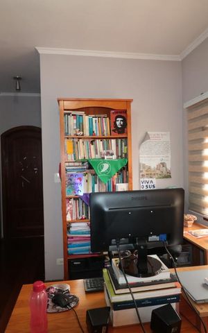 Casa à venda com 240m², 3 quartos e 2 vagasEscritorio