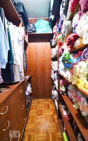 Casa à venda com 150m², 4 quartos e 2 vagascloset quarto 4