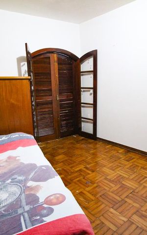 Casa à venda com 150m², 4 quartos e 2 vagasquarto 2