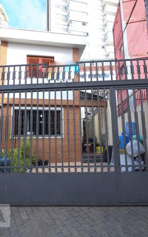 Casa à venda com 150m², 4 quartos e 2 vagasfachada