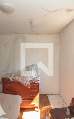 Casa à venda com 303m², 3 quartos e sem vaga Casa à venda com 303m², 3 quartos e sem vagaQuarto 02