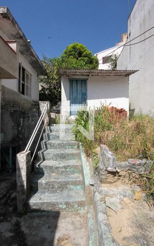 Casa à venda com 303m², 3 quartos e sem vaga Casa à venda com 303m², 3 quartos e sem vagaDeposito