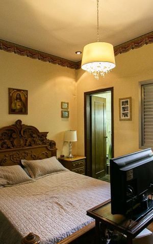 Casa à venda com 195m², 4 quartos e 2 vagas Casa à venda com 195m², 4 quartos e 2 vagasSuíte