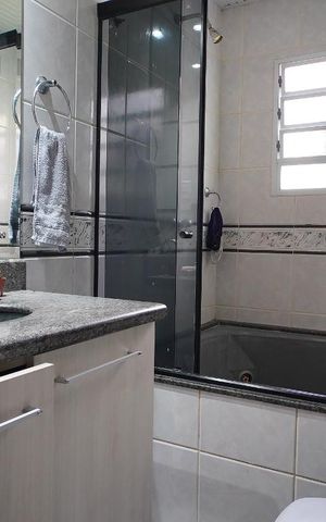 Casa à venda com 187m², 3 quartos e 3 vagasBanheiro