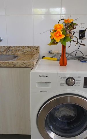 Casa à venda com 187m², 3 quartos e 3 vagasLavanderia