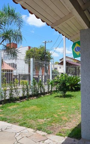 Casa à venda com 187m², 3 quartos e 3 vagasPátio Frente