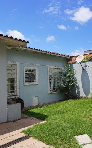 Casa à venda com 187m², 3 quartos e 3 vagasPátio Fundos