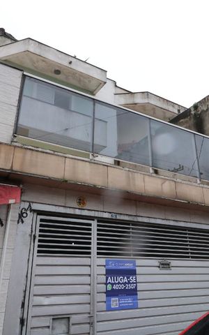 Casa à venda com 160m², 2 quartos e 3 vagasFachada