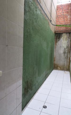 Casa à venda com 160m², 2 quartos e 3 vagasDetalhe da area de serviço