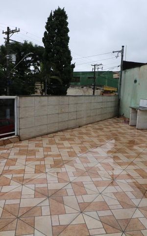 Casa à venda com 160m², 2 quartos e 3 vagasvaranda/churrasqueira