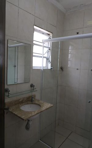 Casa à venda com 160m², 2 quartos e 3 vagasBanheiro suite