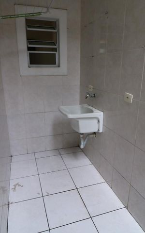 Casa à venda com 160m², 2 quartos e 3 vagasDetalhe da area de serviço