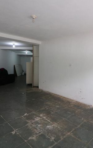 Casa à venda com 160m², 2 quartos e 3 vagasGaragem