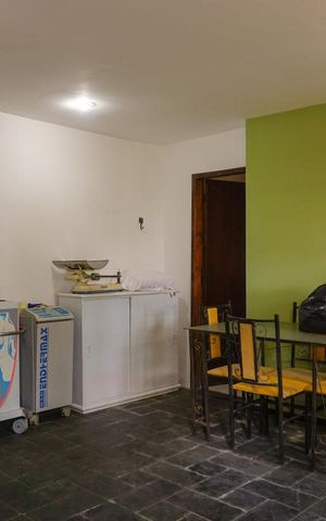 Casa de condomínio à venda com 366m², 5 quartos e 4 vagas Casa de condomínio à venda com 366m², 5 quartos e 4 vagasSala 2/Cozinha