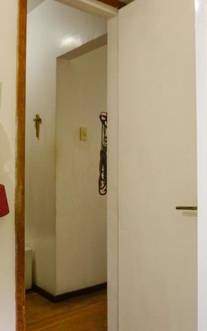Casa de condomínio à venda com 366m², 5 quartos e 4 vagas Casa de condomínio à venda com 366m², 5 quartos e 4 vagasBanheiro da Suíte