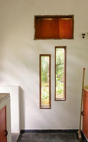 Casa de condomínio à venda com 366m², 5 quartos e 4 vagas Casa de condomínio à venda com 366m², 5 quartos e 4 vagasSala 2/Cozinha