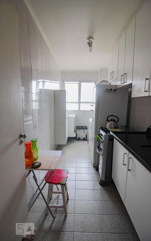 Apartamento para alugar com 48m², 2 quartos e 1 vagacozinha