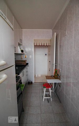 Apartamento para alugar com 48m², 2 quartos e 1 vagacozinha