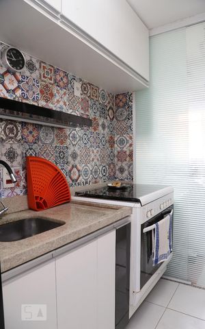 Apartamento à venda com 70m², 2 quartos e 2 vagasCozinha