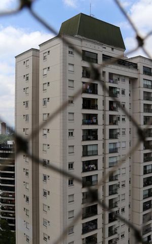 Apartamento à venda com 70m², 2 quartos e 2 vagasVista da Varanda 