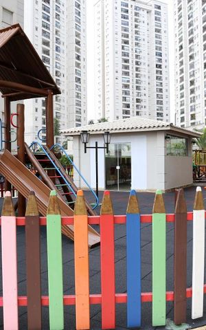 Apartamento à venda com 70m², 2 quartos e 2 vagasÁrea Comum - Playground